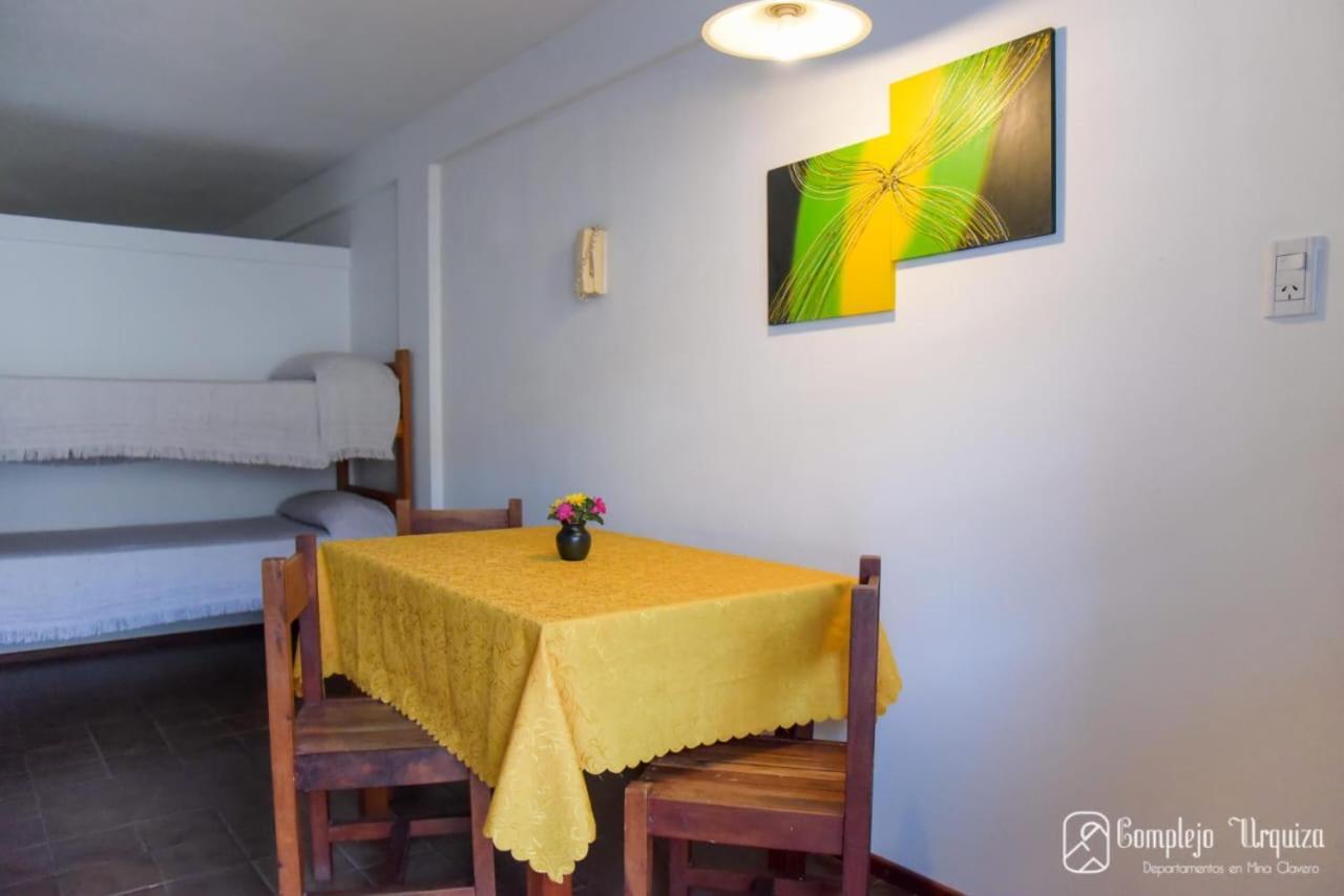 Apartamento Complejo Urquiza Departamentos Mina Clavero Exterior foto